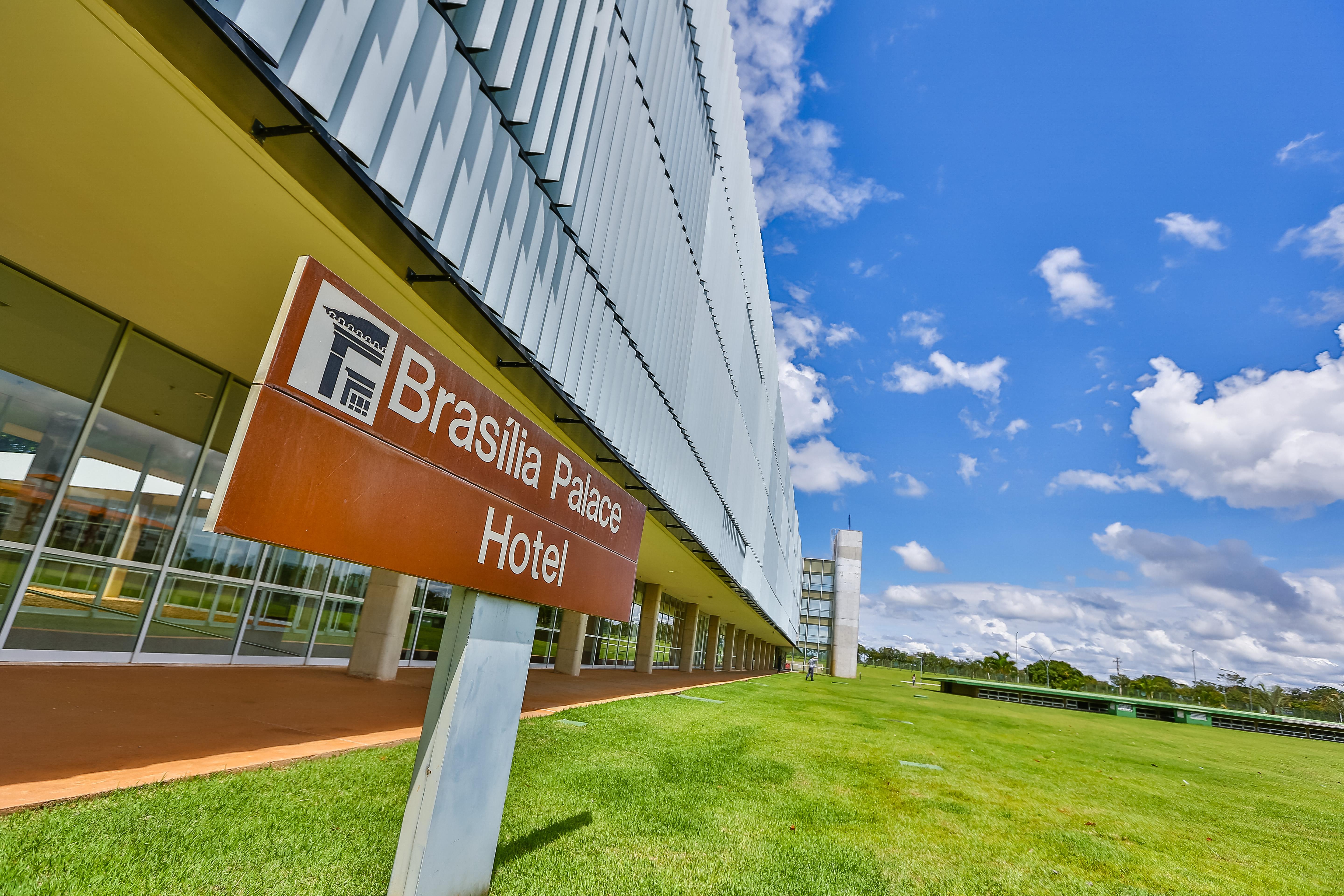 Brasilia Palace Hotel Bagian luar foto